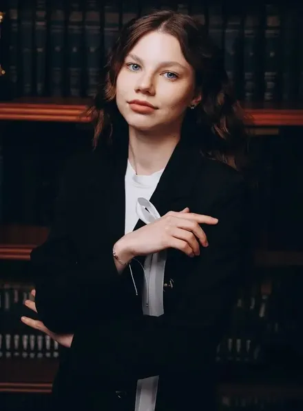 Алина, SMM-менеджер